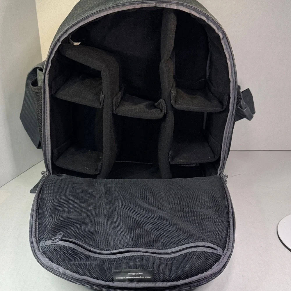 Delsey GoPix Nylon Camera Digital SLR DLSR Convertible Backpack Shoulder Bag